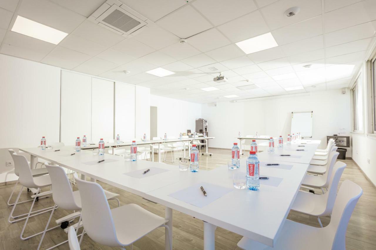 Logis Hotel Les Pins - Operalia Balaruc-les-Bains Εξωτερικό φωτογραφία